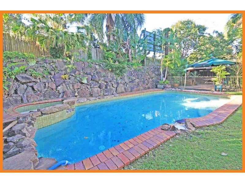 11a Ballantyne Court, Glenview QLD 4553