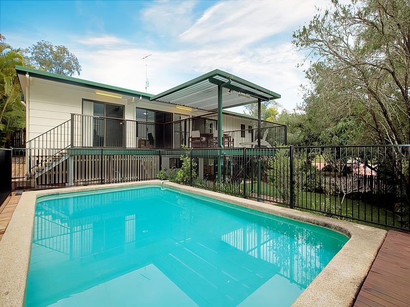 1 Hovea St, Aroona QLD 4551