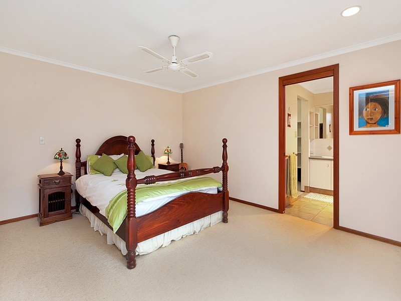 1 Hovea St, Aroona QLD 4551