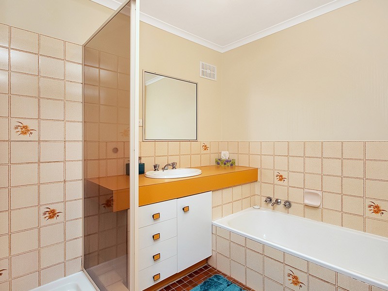 1 Hovea St, Aroona QLD 4551