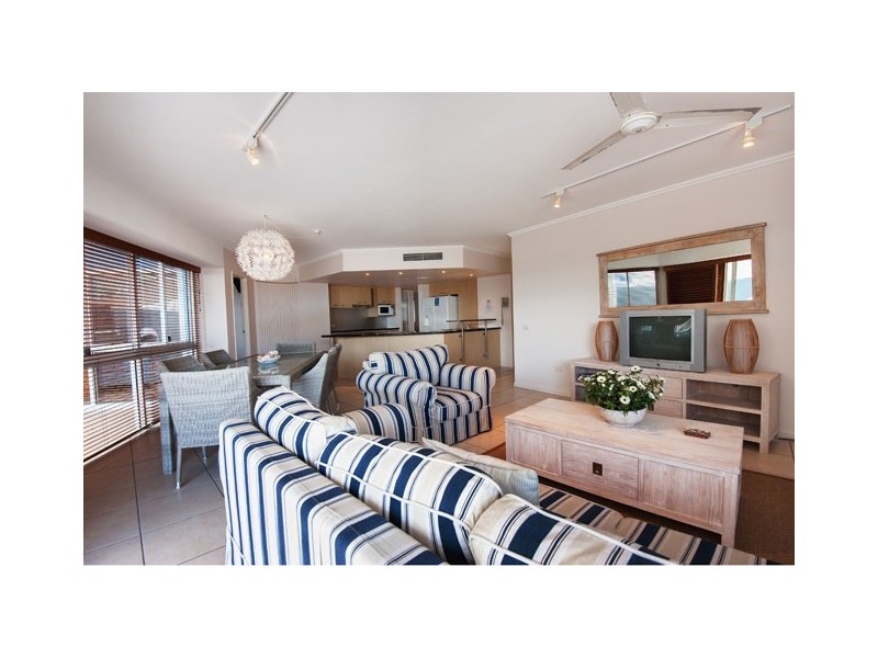 3/10 Levuka Avenue – Rolling Surf Resort, Kings Beach QLD 4551