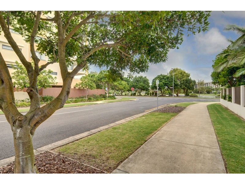 Alexandra Headland QLD 4572