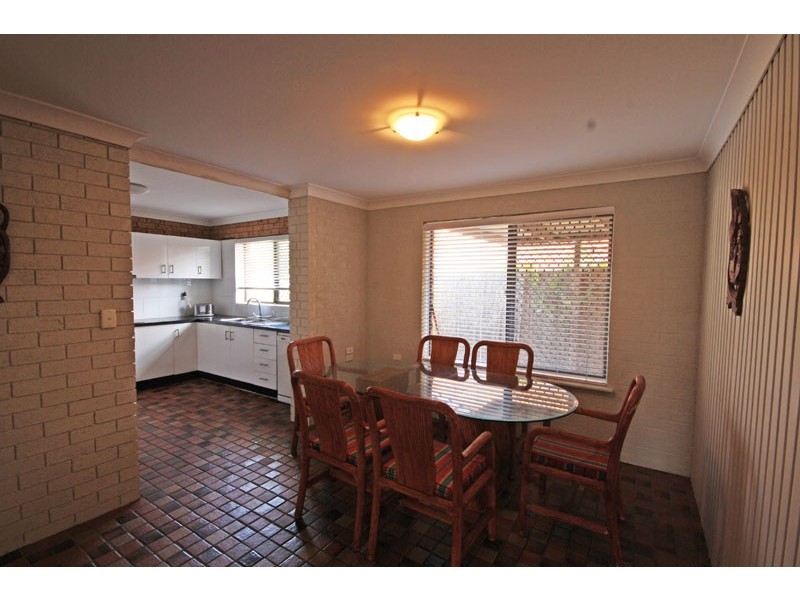 1/42 Jessica Boulevard, Minyama QLD 4575