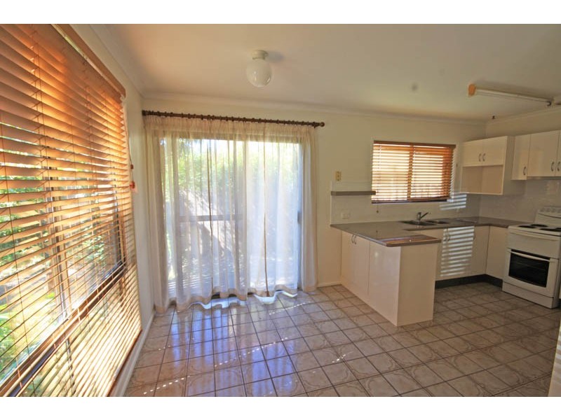 1/2 Gamban Esp, Currimundi QLD 4551