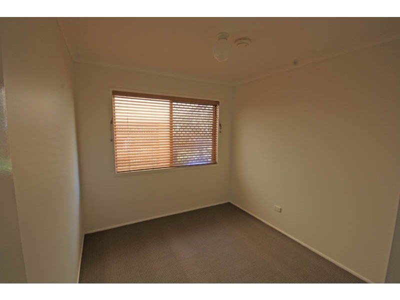 1/2 Gamban Esp, Currimundi QLD 4551