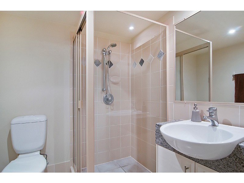 33 / 136 Duporth Ave – On The River, Maroochydore QLD 4558