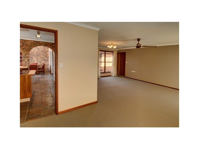 17 April Ct, Maroochydore QLD 4558