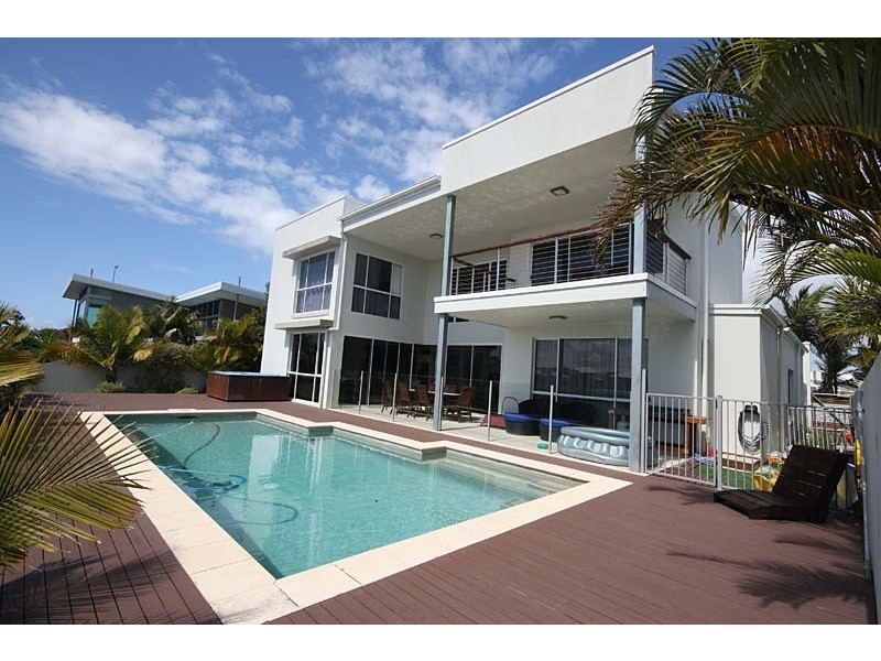 4 Columba Pl, Pelican Waters QLD 4551