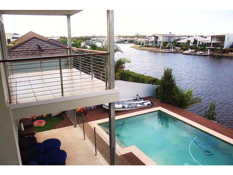 4 Columba Pl, Pelican Waters QLD 4551