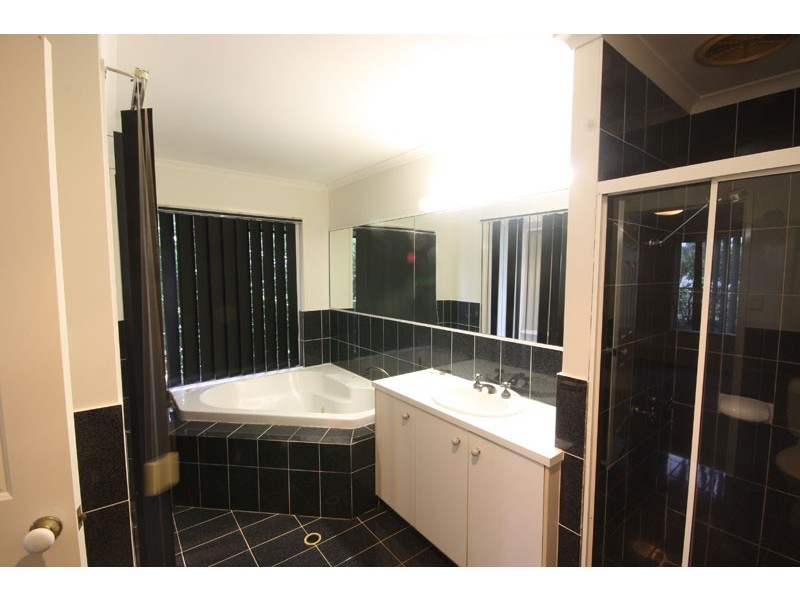 1 Driftwood Court, Bokarina QLD 4575