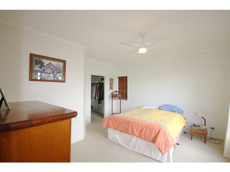 10 Riflebird Ave, Aroona QLD 4551