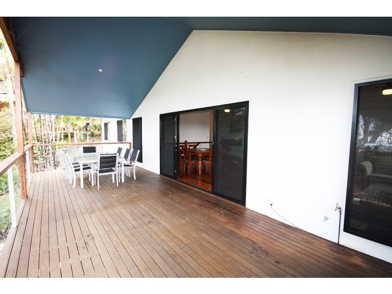 10 Riflebird Ave, Aroona QLD 4551