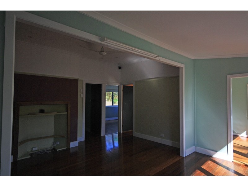 35 George St, Moffat Beach QLD 4551