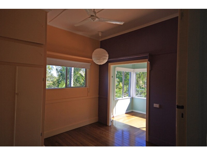 35 George St, Moffat Beach QLD 4551