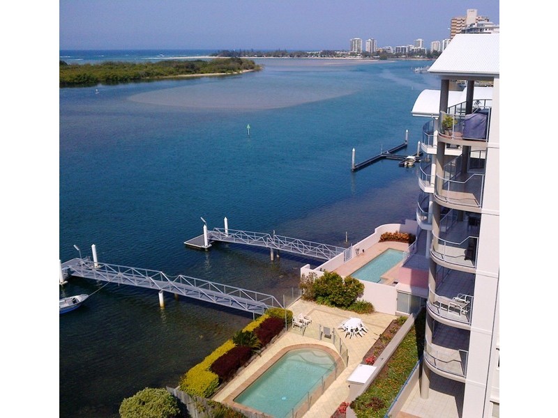 4/4 Baden Powell St, Maroochydore QLD 4558