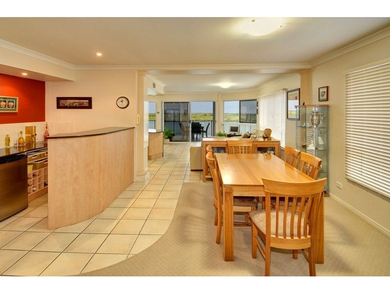 4/4 Baden Powell St, Maroochydore QLD 4558
