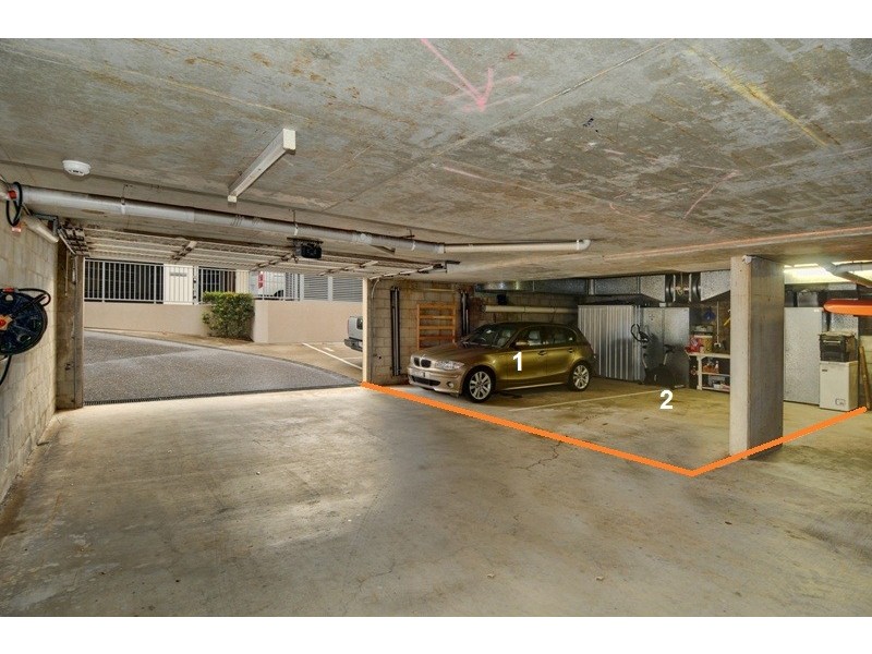 4/4 Baden Powell St, Maroochydore QLD 4558