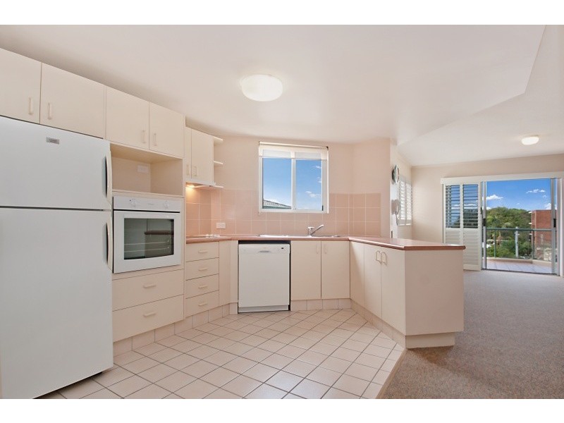 8/66 Albert St – Manhattan, Kings Beach QLD 4551