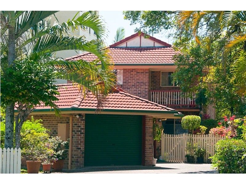 148 Duporth Ave, Maroochydore QLD 4558