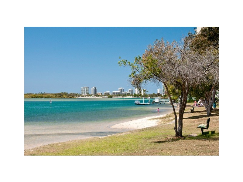 148 Duporth Ave, Maroochydore QLD 4558