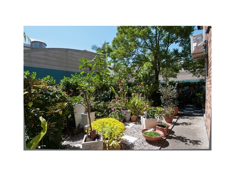 148 Duporth Ave, Maroochydore QLD 4558