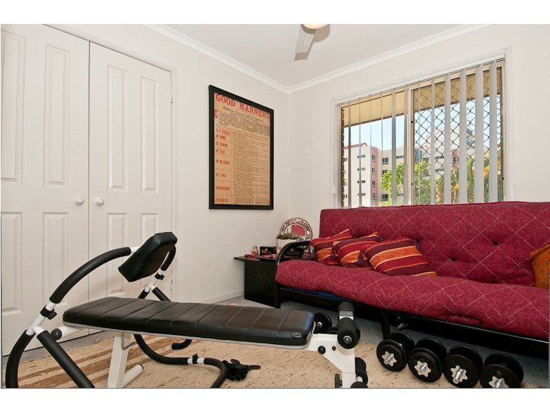 148 Duporth Ave, Maroochydore QLD 4558