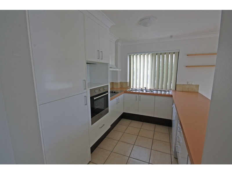 1/7a Bulcock Beach Esplanade – Luanda, Caloundra QLD 4551