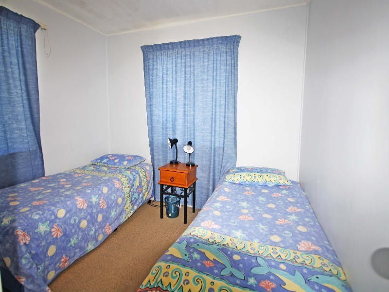 19 Kennedy Pde – Bright on Beach, Golden Beach QLD 4551