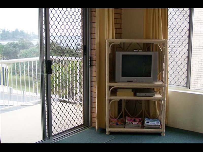 U1/1 Warne Tce- Surfline, Kings Beach QLD 4551