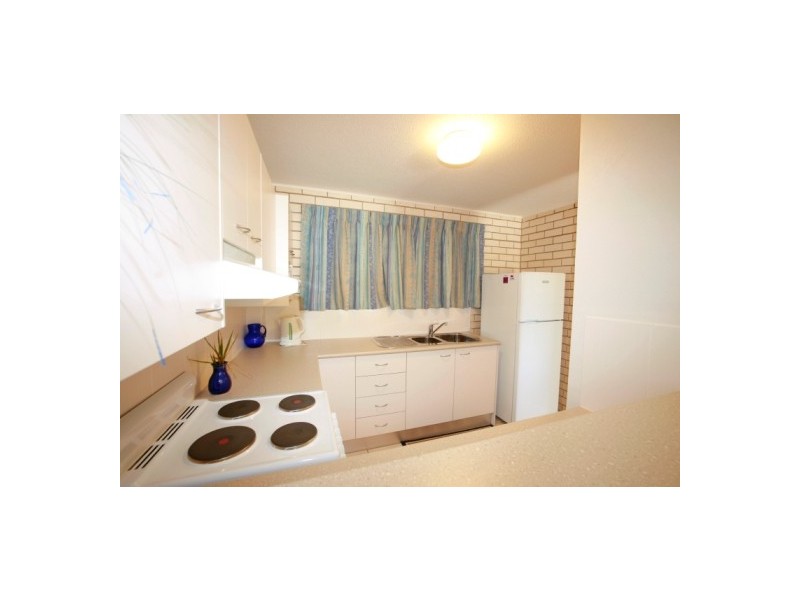 U2/14 Moreton Pde – Levuka, Kings Beach QLD 4551