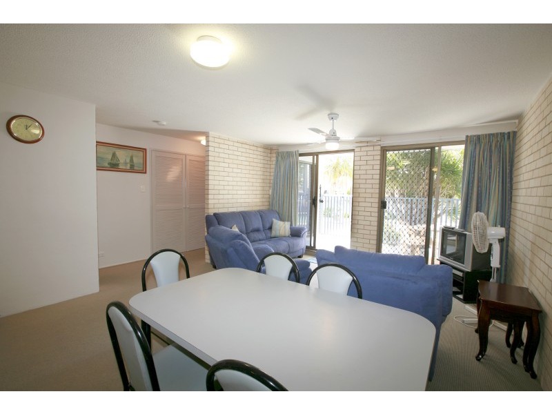 U2/14 Moreton Pde – Levuka, Kings Beach QLD 4551