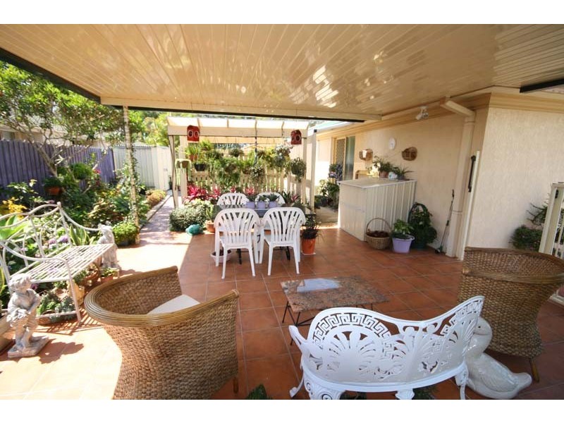 3 Kalowendha Ave, Pelican Waters QLD 4551