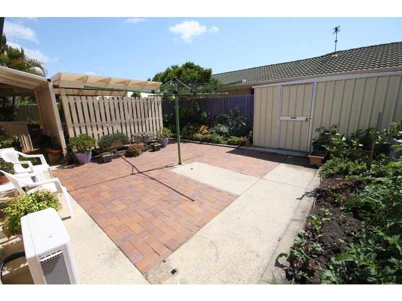 3 Kalowendha Ave, Pelican Waters QLD 4551