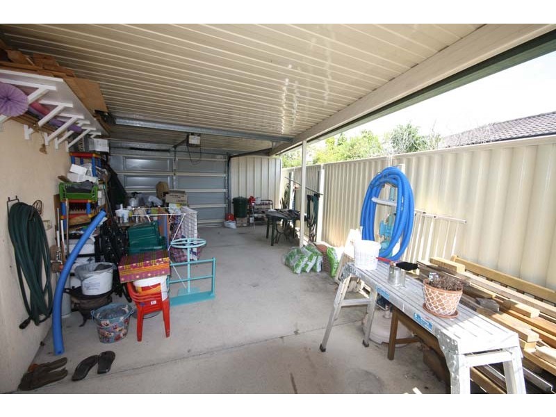 3 Kalowendha Ave, Pelican Waters QLD 4551