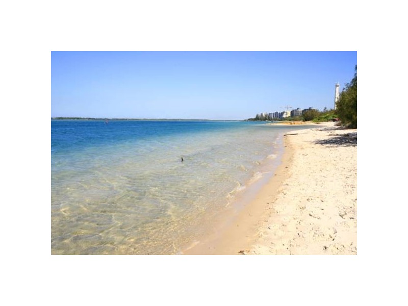 21 Esplanade, Golden Beach QLD 4551