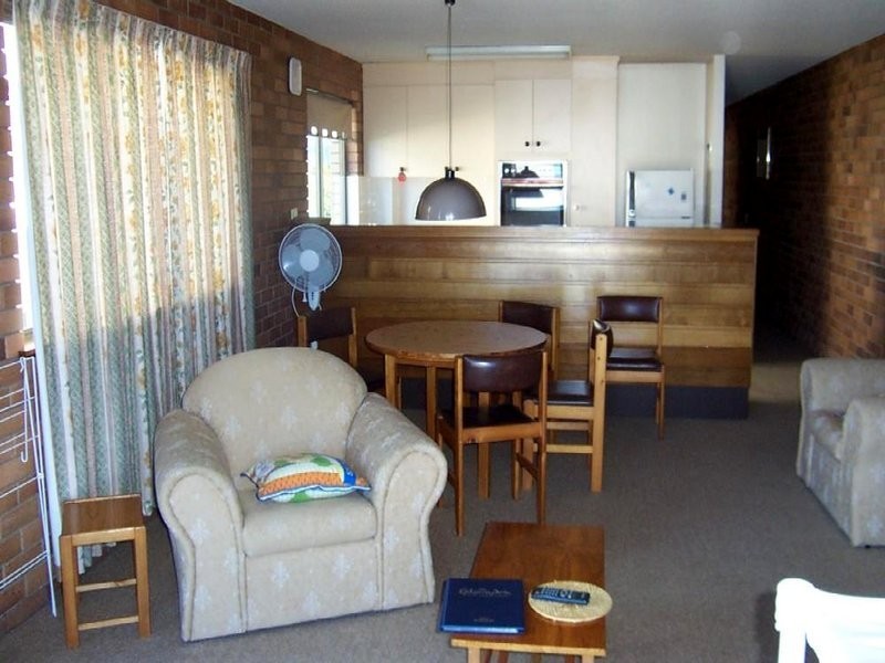 U4/24 Orvieto Tce- San Clemente, Kings Beach QLD 4551