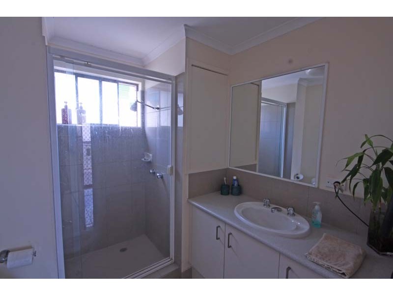 4/15 Ormonde Terrace, Kings Beach QLD 4551