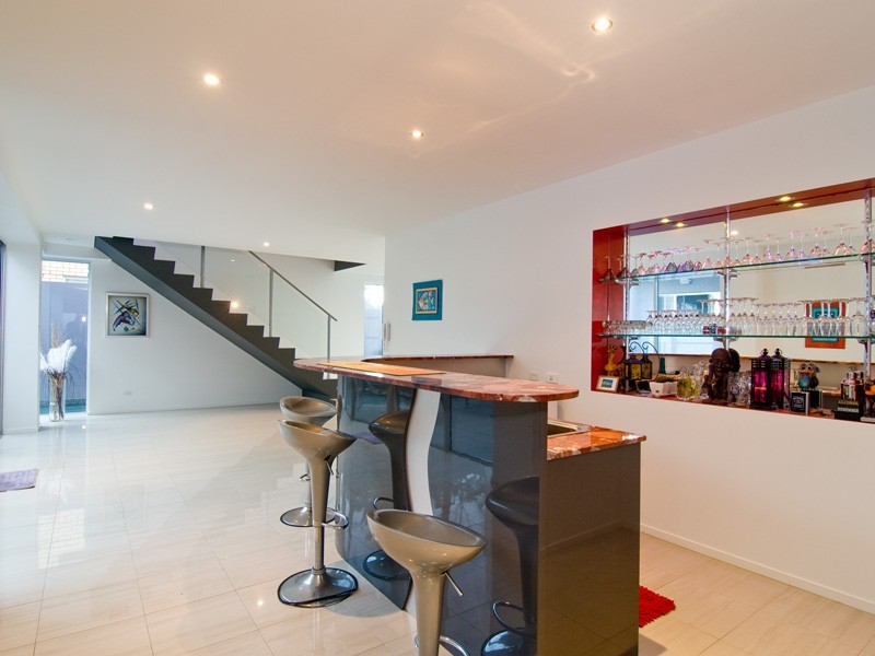 18 Ikara Street, Battery Hill QLD 4551