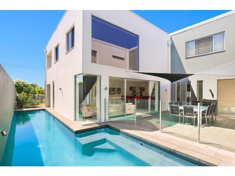 18 Ikara Street, Battery Hill QLD 4551