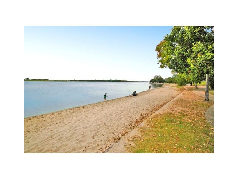 15B Baden Powell St, Maroochydore QLD 4558