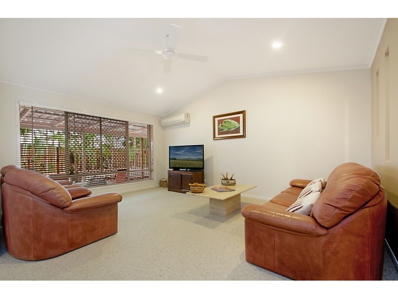 4 Otter Court, Pelican Waters QLD 4551