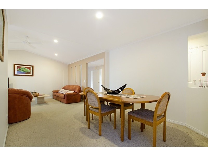 4 Otter Court, Pelican Waters QLD 4551