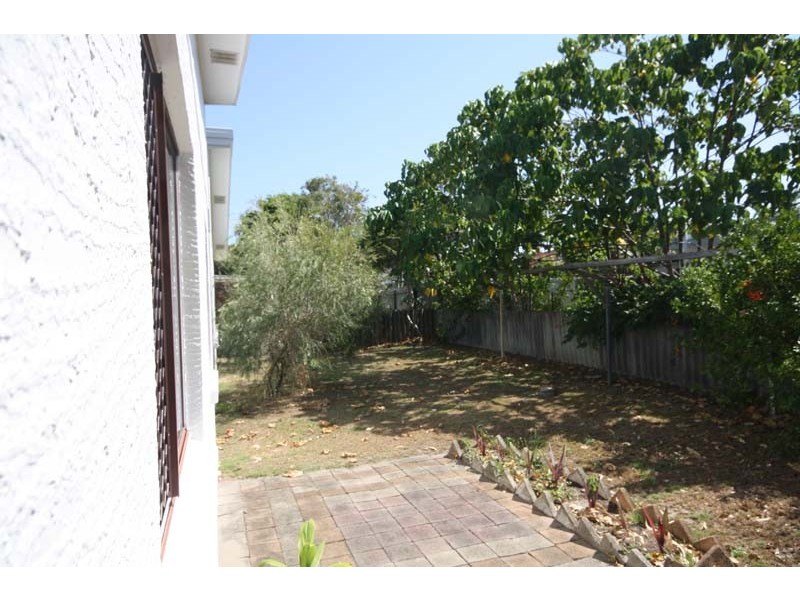 149 Nicklin Way, Warana QLD 4575