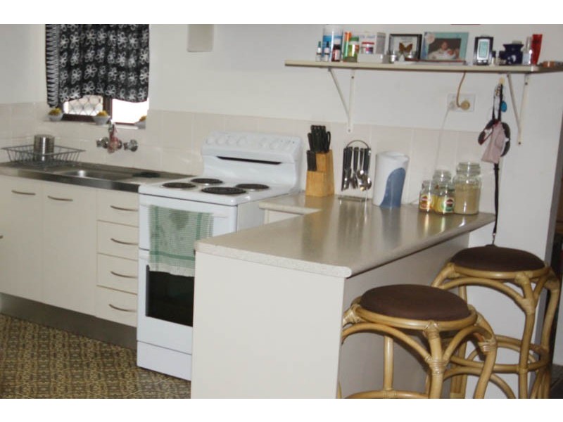 149 Nicklin Way, Warana QLD 4575