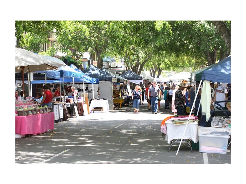 6 Tempest Street, Caloundra West QLD 4551