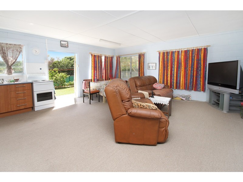 5 Buderim St, Currimundi QLD 4551