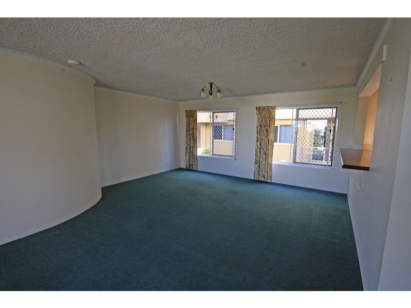 4/17 Orvieto Terrace – Beachside Banksia, Kings Beach QLD 4551