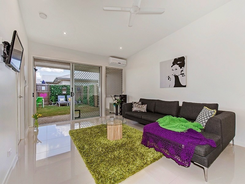 30 Bells Reach Dr, Caloundra West QLD 4551