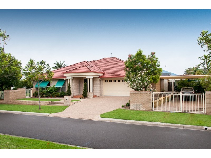 36 Edwardson Dr, Pelican Waters QLD 4551