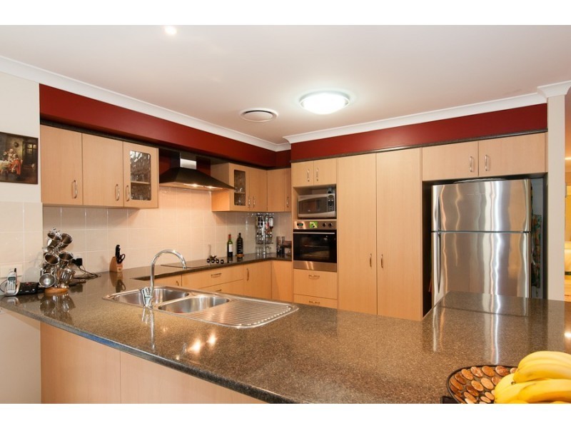 36 Edwardson Dr, Pelican Waters QLD 4551